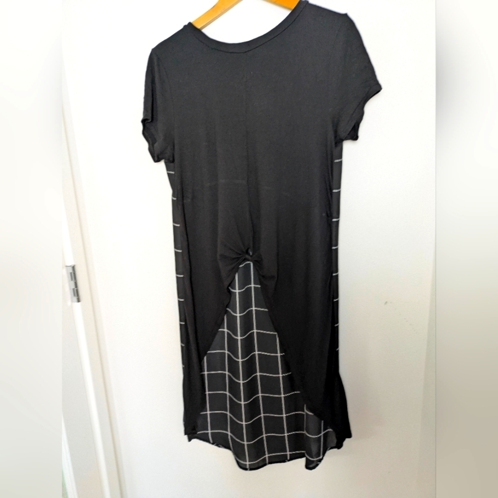 The line of style Plaid tie front tunic Black Size XL Shirt Sleeve